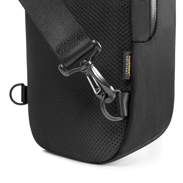 Tomtoc Tomtoc - Laptop Sling Bag (T24M1D1) - with Multiple Pockets, 9l, 14″ - Black 6971937065759 έως 12 άτοκες Δόσεις