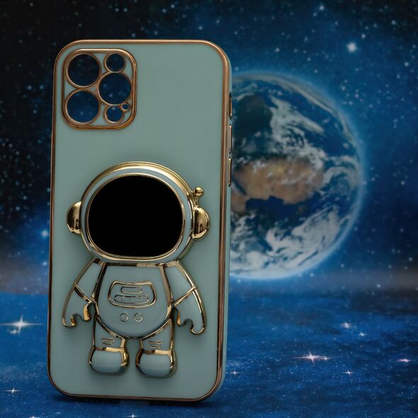 Astronaut case for iPhone 11 mint