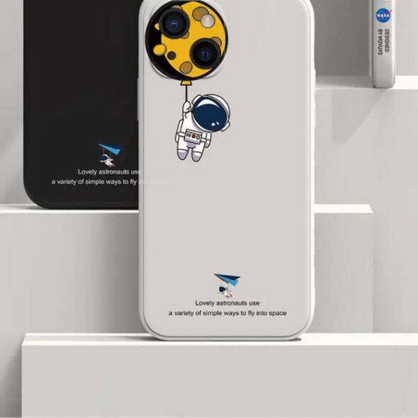 Case IPHONE 14 Astronaut NASA creamy 5904161140474